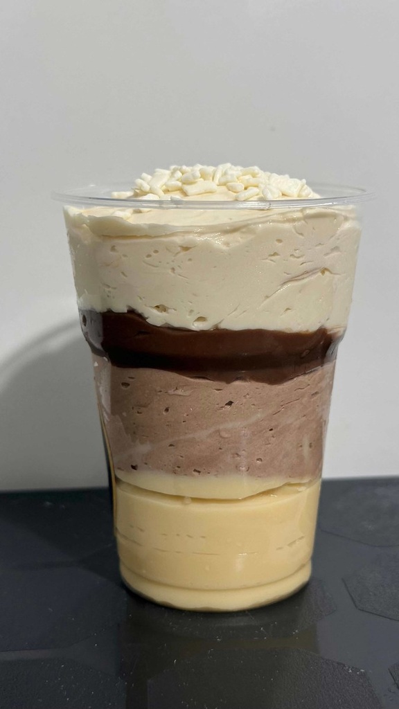 [UENA-CF-081] SOB. KINDER BUENO